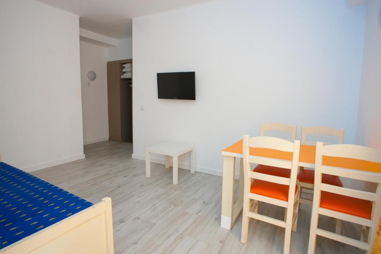 Apartamentos Arcadio El Arenal  Luaran gambar